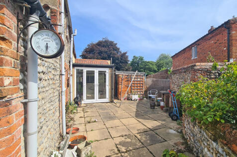 rear gdn