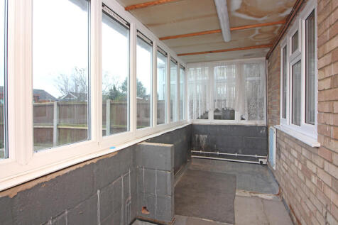 rear porchbootroo...