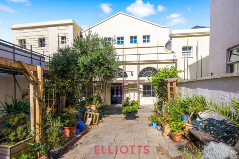 Property Image 28