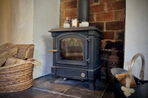 Fireplace.jpg
