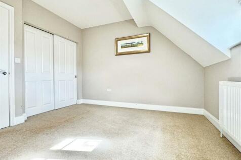 Bedroom Two b.jpg