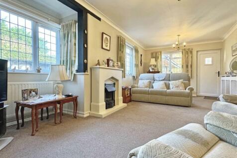 Annex Living Room b.jpg