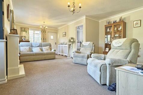 Annex Living Room.jpg