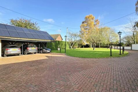 Driveway.jpg