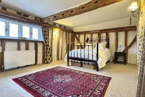 Master Bedroom.jpg