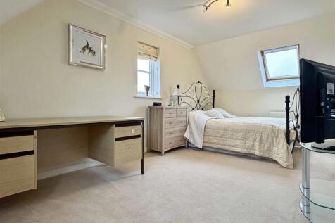 Bedroom 3.jpg