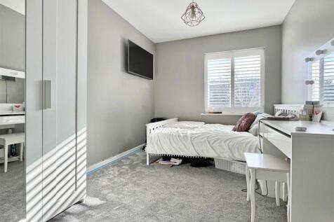 Bedroom 3.jpg