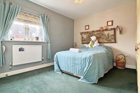 Bedroom 2.jpg
