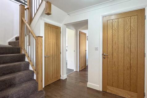 Entrance Hall.jpg