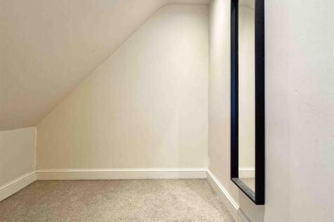 Dressing Room.jpg
