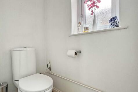 Cloakroom.jpg