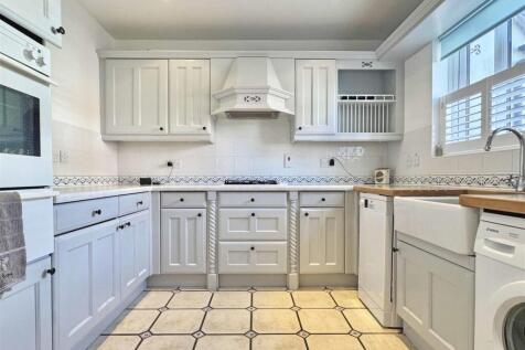 Kitchen.jpg