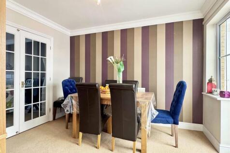 Dining Room.jpg