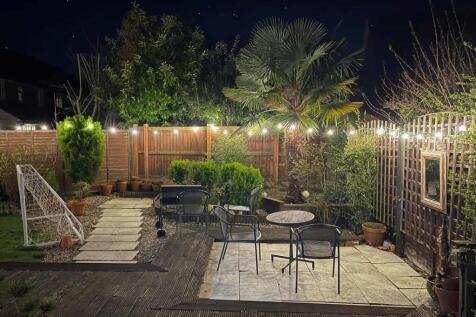 Rear Garden c.jpg