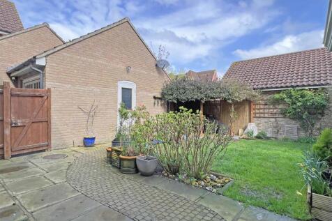 Rear Garden.jpg