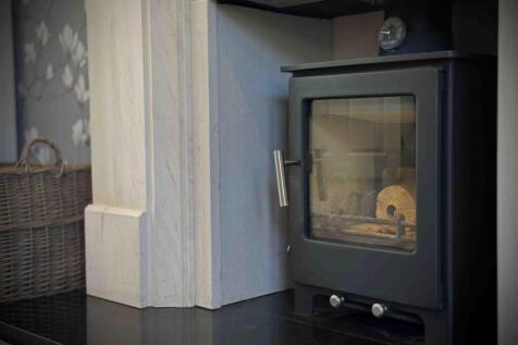 Fireplace.jpg