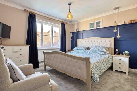 Bedroom 2.jpg