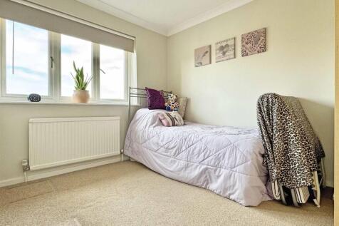 Bedroom 3.jpg