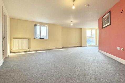 Living Room b.jpg