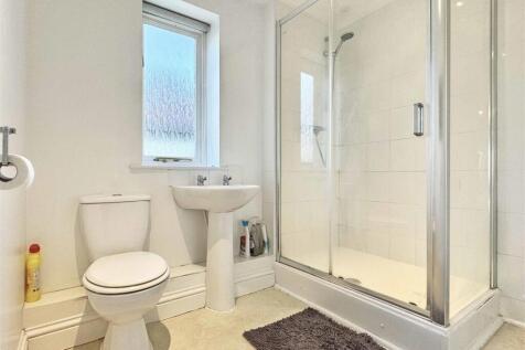 Shower Room.jpg