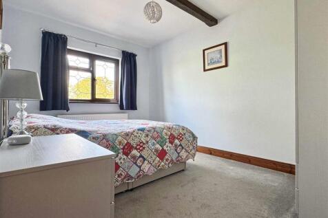 Bedroom 3.jpg