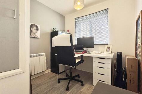 Bedroom 3.jpg