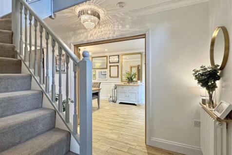Entrance Hall.jpg