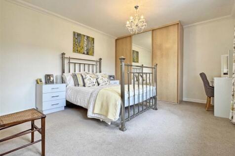 Bedroom 2.jpg