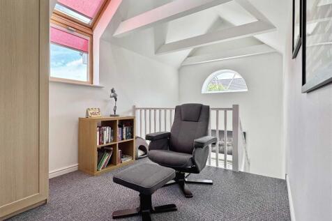 Snug Area.jpg