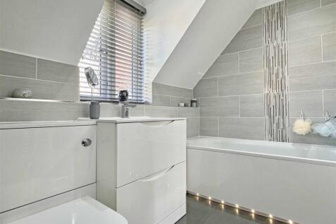 En-Suite b.jpg