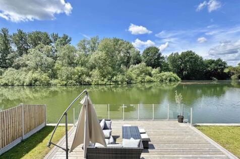 Lake View.jpg