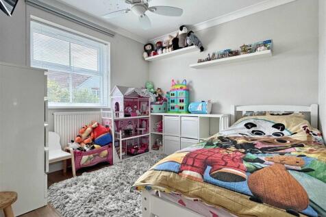 Bedroom 2.jpg