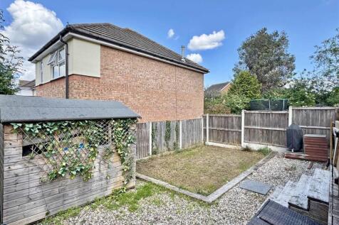 Rear Garden c.jpg
