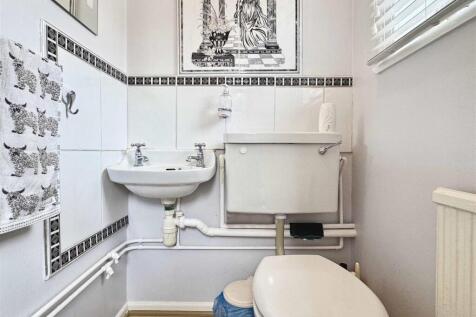 Cloakroom.jpg
