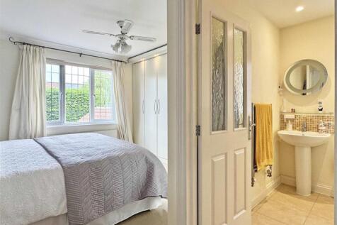 Master Bedroom c.jpg
