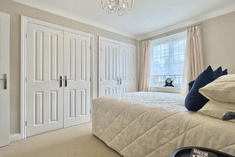 Bedroom 3c.jpg