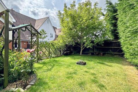 Rear Garden c.jpg