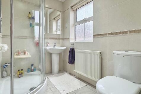 En-Suite b.jpg