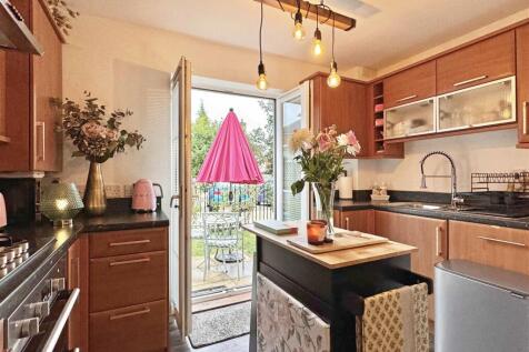 Kitchen 3.jpg