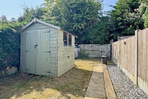 Rear Garden d.jpg
