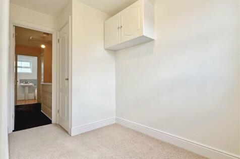 Bedroom 3.jpg