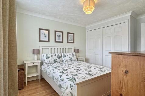 Master Bedroom.jpg
