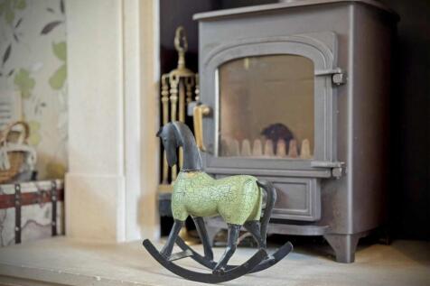 Fireplace.jpg
