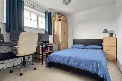 Bedroom 2.jpg