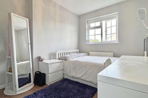 Bedroom 3.jpg