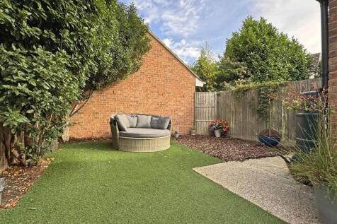 Rear Garden c.jpg