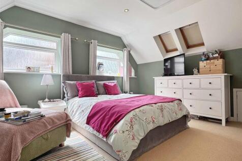 Bedroom 2.jpg