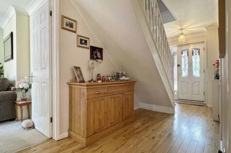 Entrance Hall.jpg