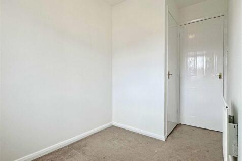 Bedroom 3.jpg
