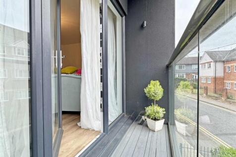 Juliette Balcony.jpg